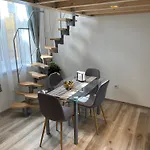 شقة Amazing Kazinczy Flat No. 1 *