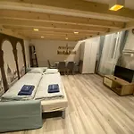 Amazing Kazinczy Flat No. 1 بودابست