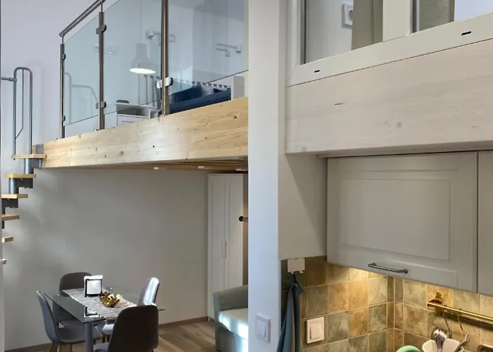 דירה Amazing Kazinczy Flat No. 1 בודפשט