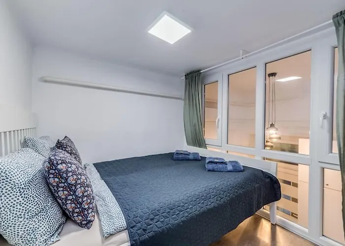 Amazing Kazinczy Flat No. 1 דירה *