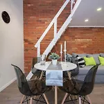 Amazing Kazinczy Flat No. 1 *