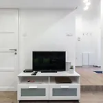 Amazing Kazinczy Flat No. 1 *