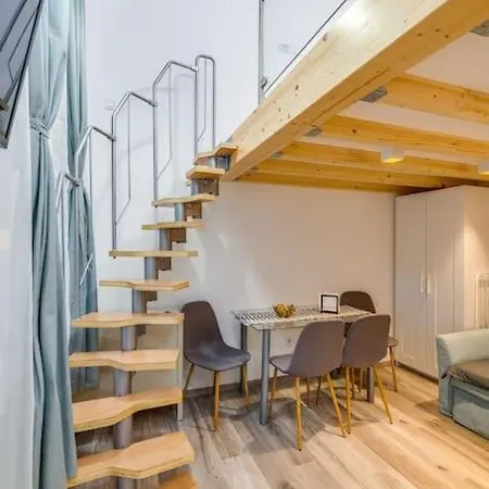 Amazing Kazinczy Flat No. 1 *