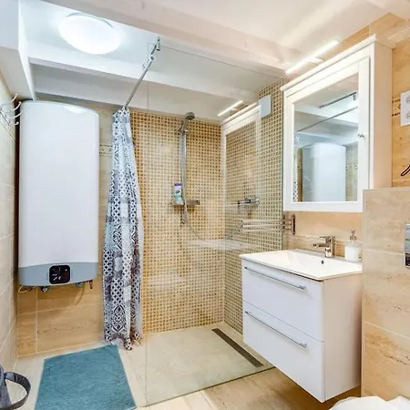 Amazing Kazinczy Flat No. 1 * 布达佩斯