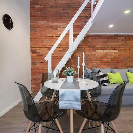 Amazing Kazinczy Flat No. 1 *